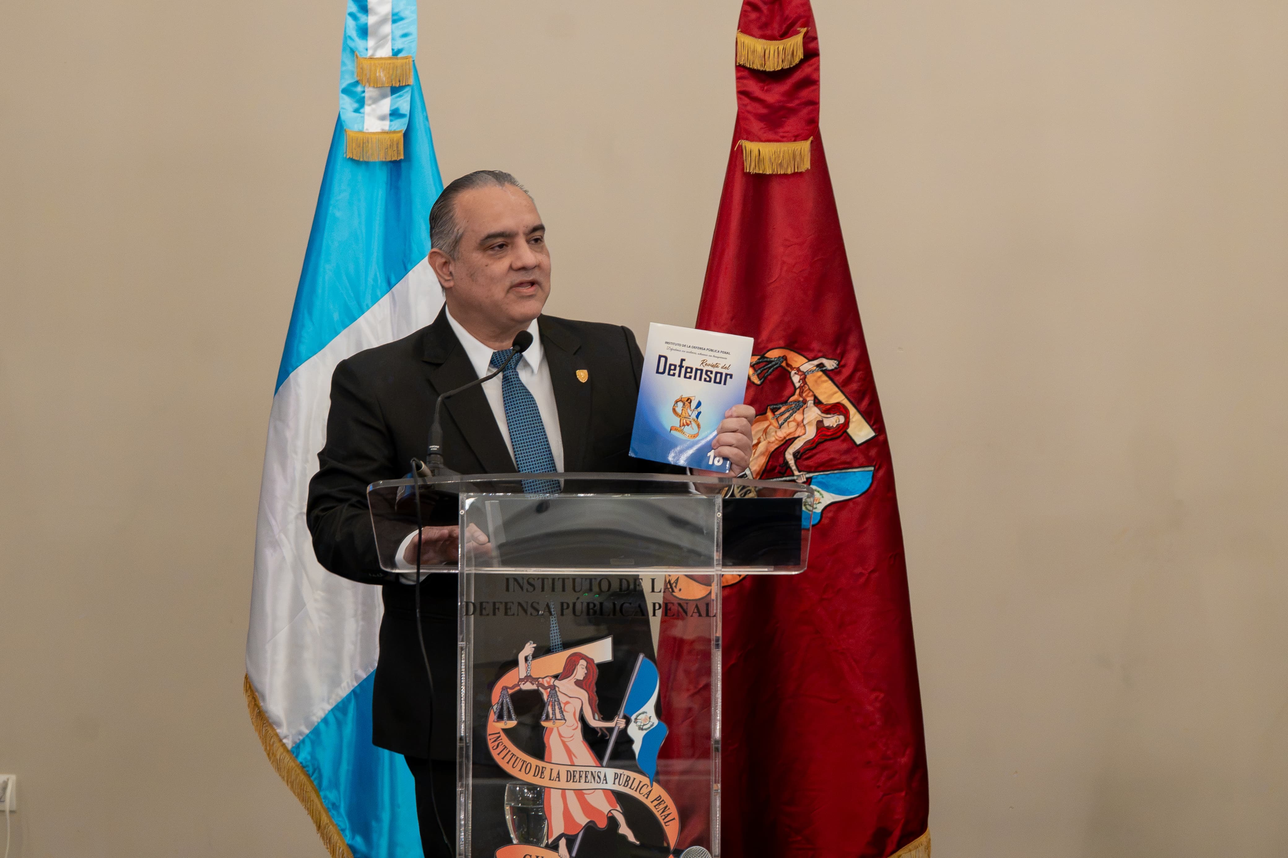 Presentación Revista del Defensor