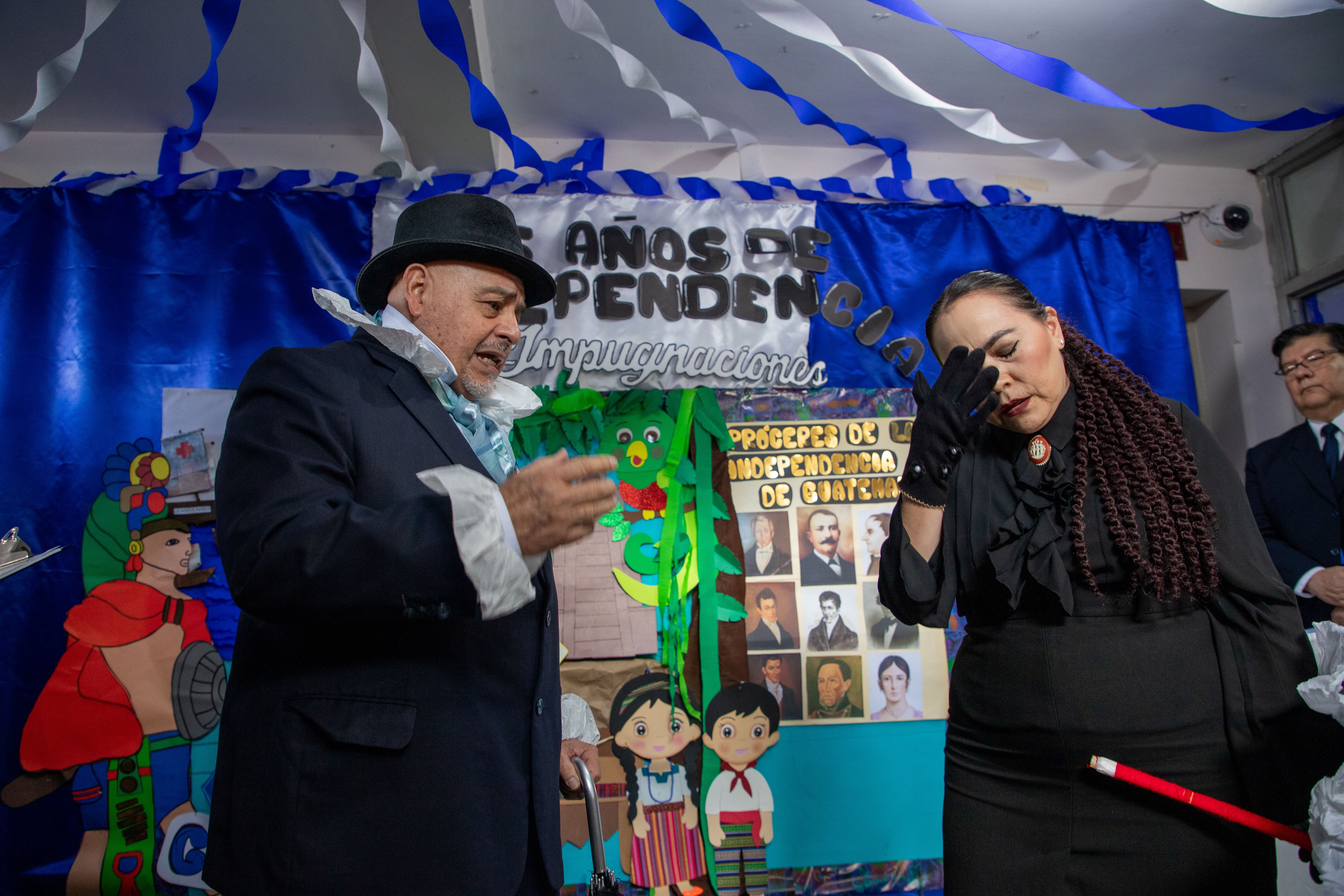 El talento y orgullo guatemalteco brillan en los altares cívicos del Instituto de la Defensa Pública Penal